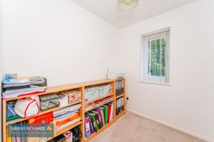 Bedroom- click for photo gallery